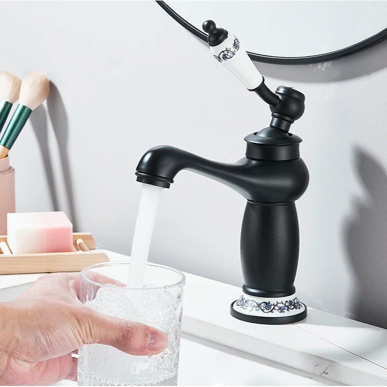 Robinet Lavabo pour salle de bain - Design intemporel