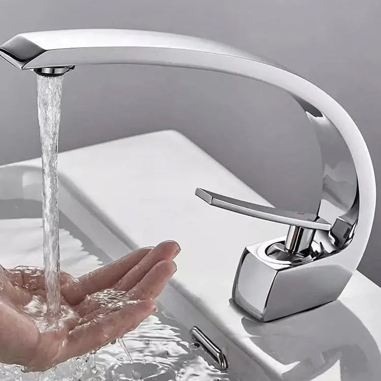 Robinet lavabo pour salle de bain - Style Minimaliste