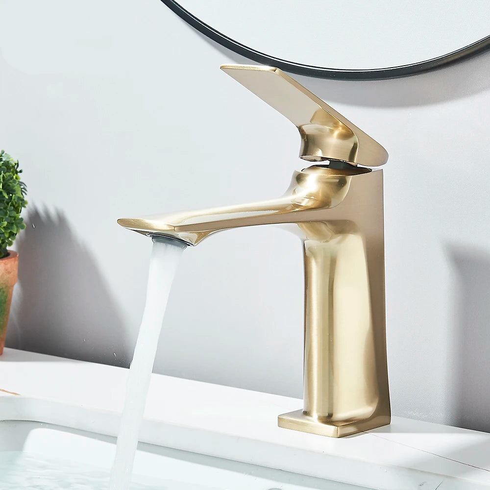 Robinet Mitigeur pour salle de bain moderne