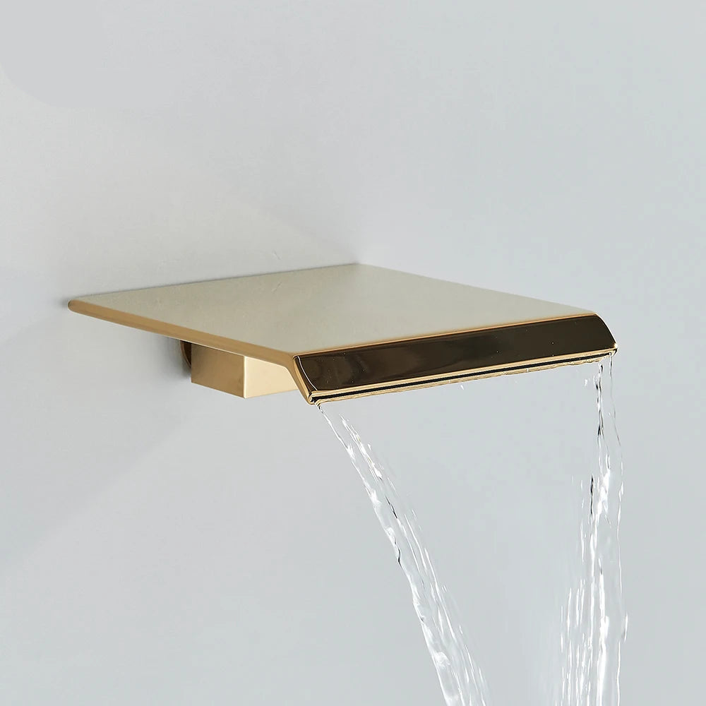 Bec cascade - Plat